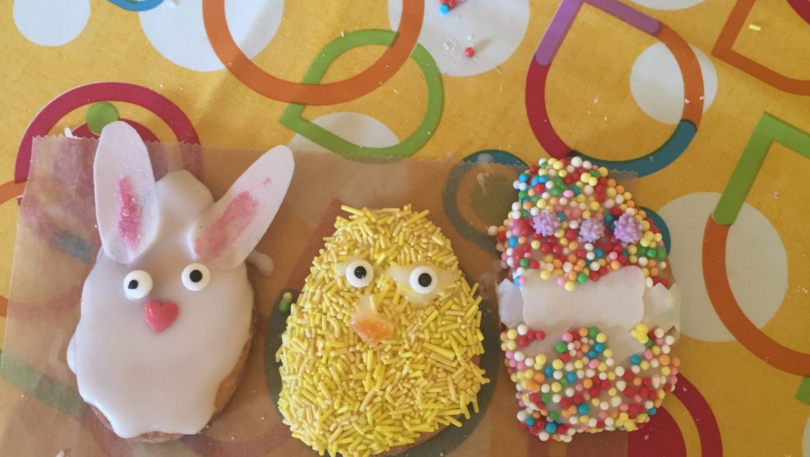 Decoriamo i biscotti di Pasqua!